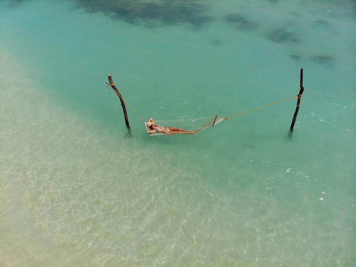 Surfretreat Hotel Bodufolhudhoo Luaran gambar