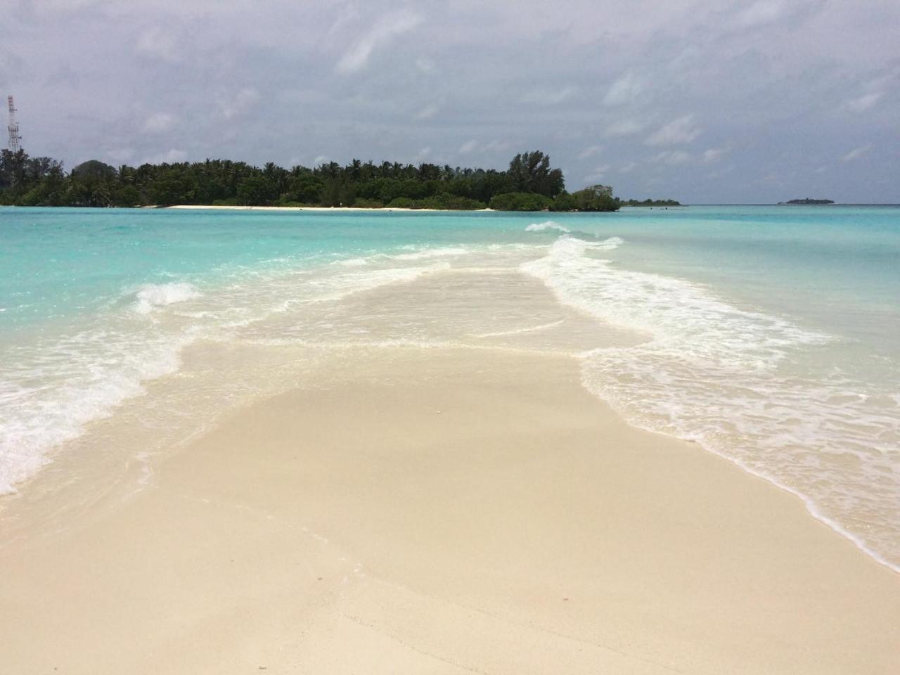 Surfretreat Hotel Bodufolhudhoo Luaran gambar